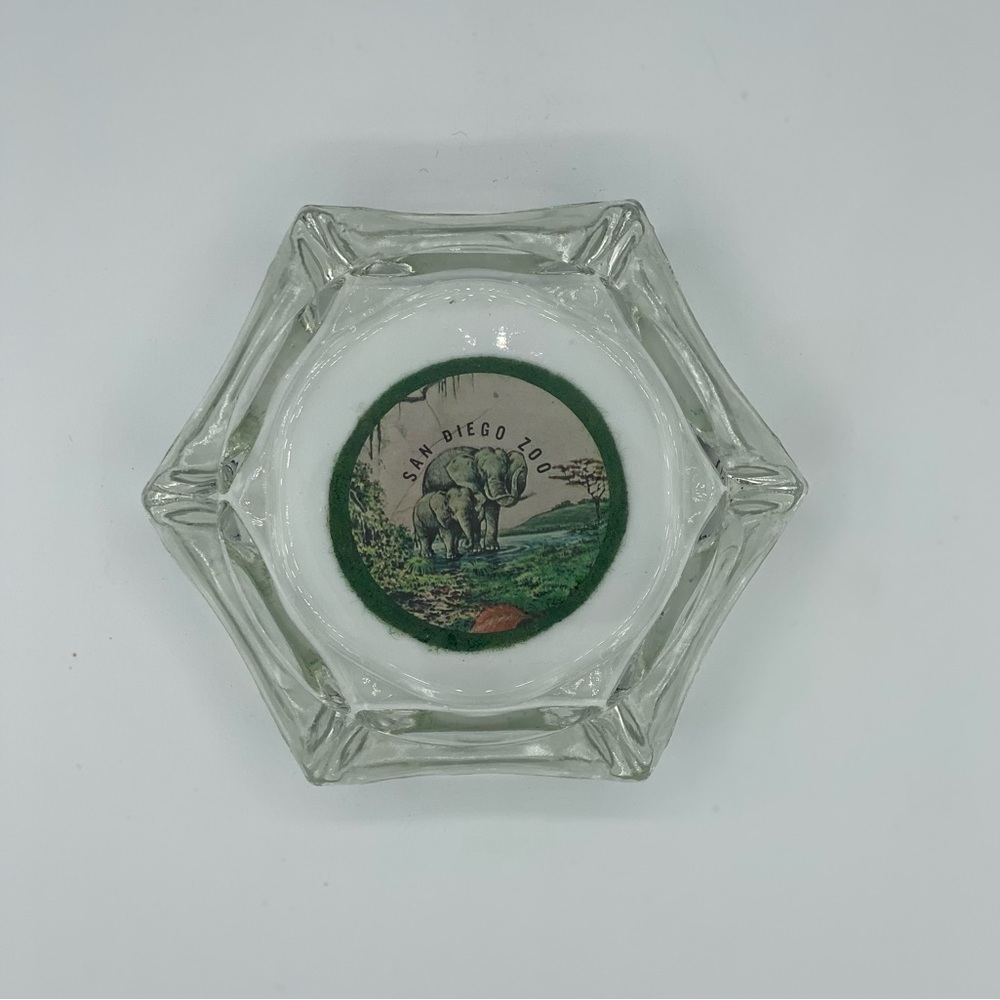 Vintage glass ashtray - San Diego Zoo